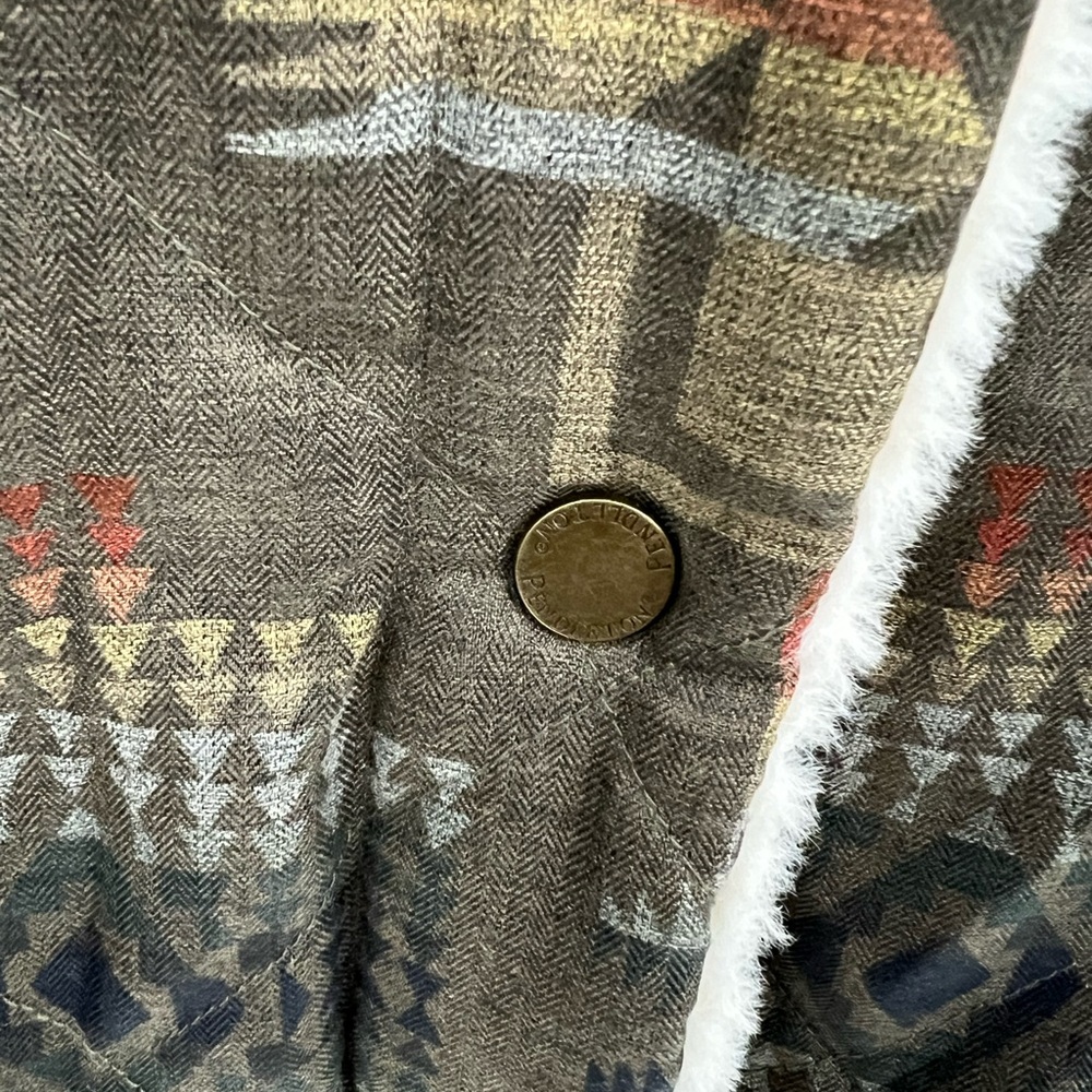 Pendleton Aztec Southwestern reversible jacket - Picture 11 of 14